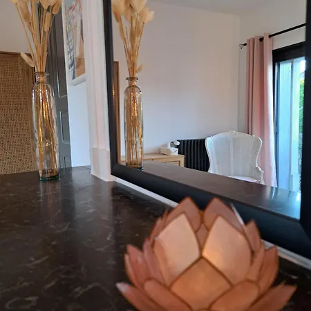 Les De Monte Blanco Les D'hotes Bed & Breakfast